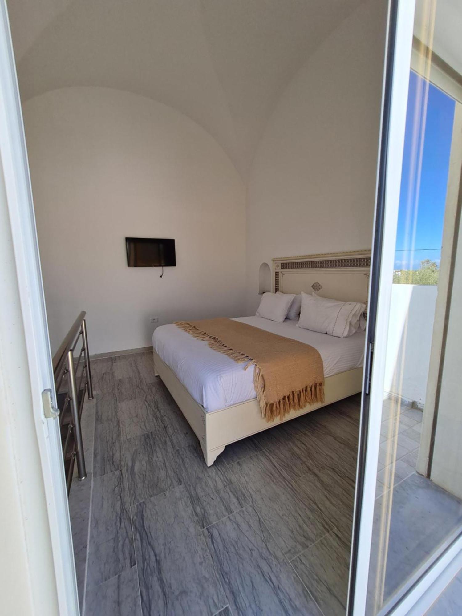 Temlale Musk De Djerba Suite Aziz Avec Piscine מראה חיצוני תמונה